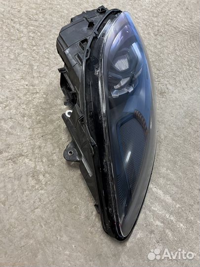 Фара левая porsche macan 95b LED