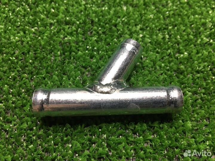 Переходник шланга D12 тройник угол 70