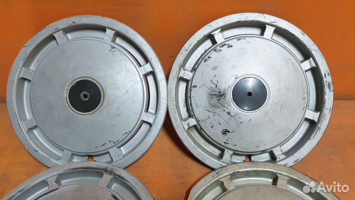 3 шт. Колпаки газ 14 диаметр