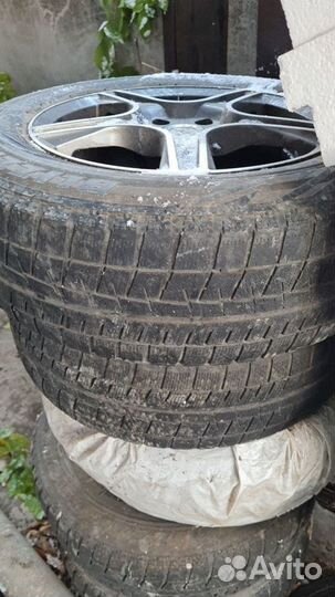 Bridgestone Blizzak Revo GZ 205/65 R16