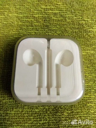 Наушники earpods