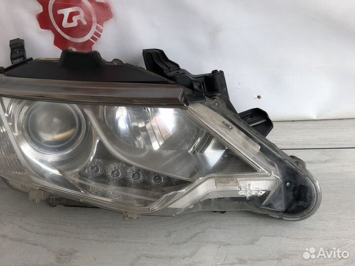 Toyota Camry V55 Фара правая