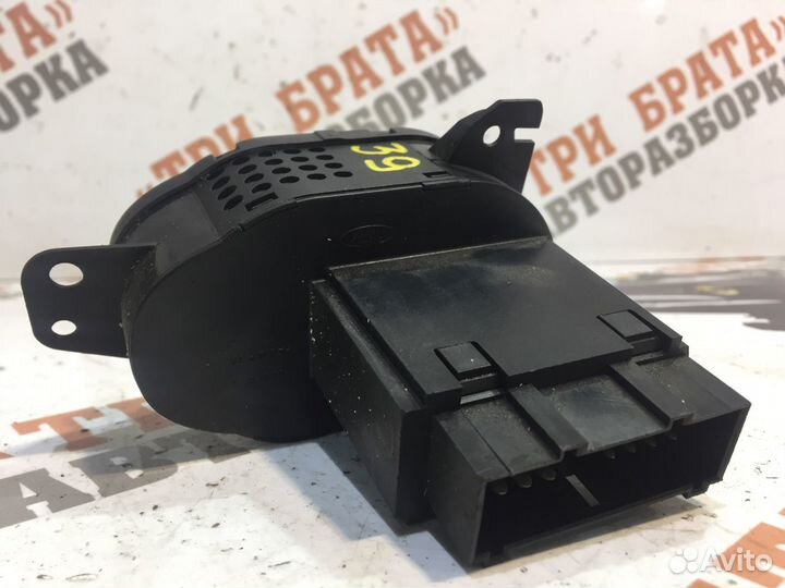 Форд Фокус Переключатель света