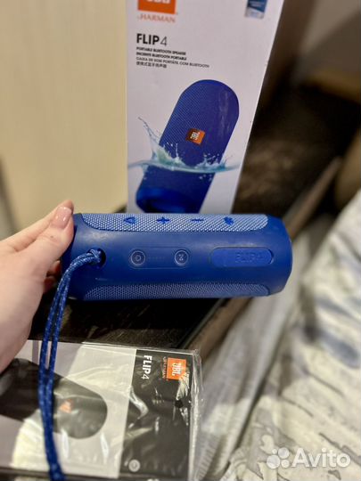 Акустические колонки jbl