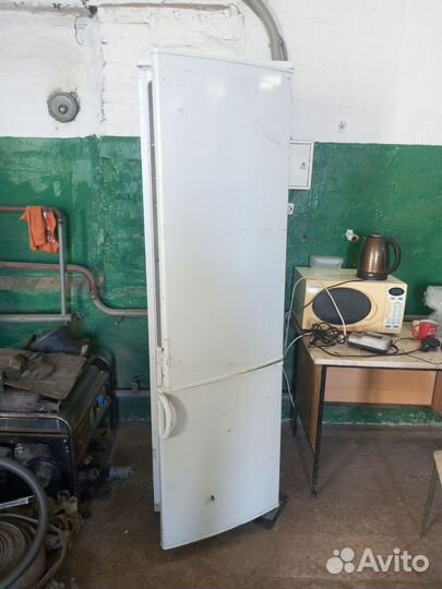 Холодильник