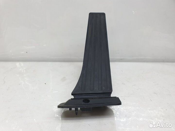 Педаль газа Bmw 5-Series F10 3.0D 2014