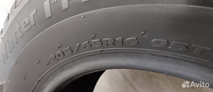 Hankook Winter I'Pike RS2 W429 205/65 R16