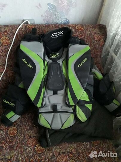 Вратарский нагрудник