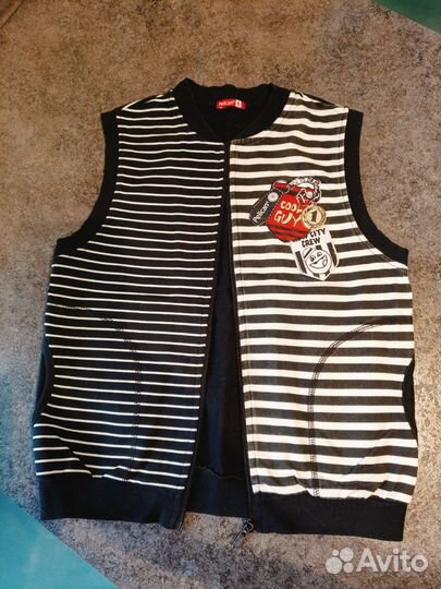 Жилетка на флисе Pelican 8лет