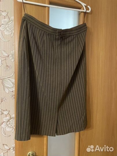 Костюм классический женский с юбкой