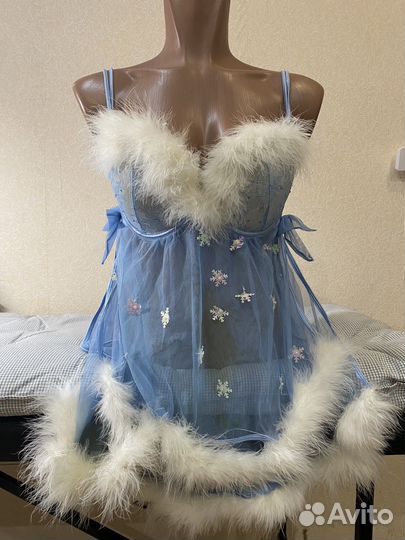 Костюмы, вечерние наряды