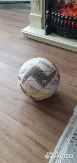 Футбольный мяч puma