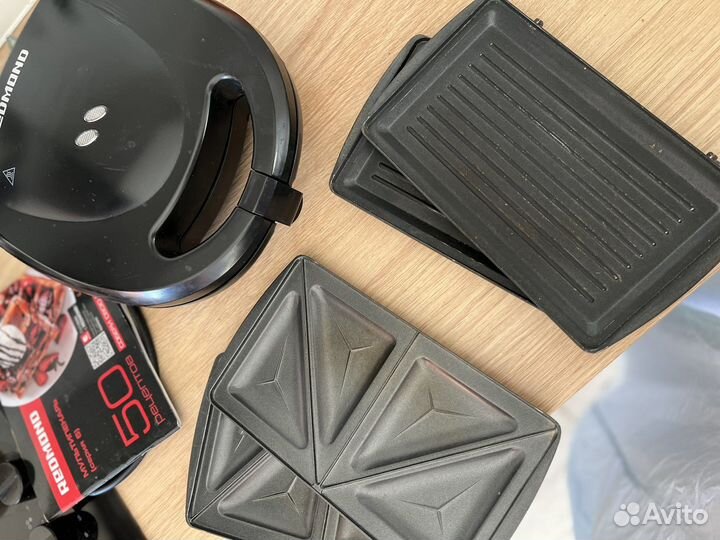 Вафельница redmond