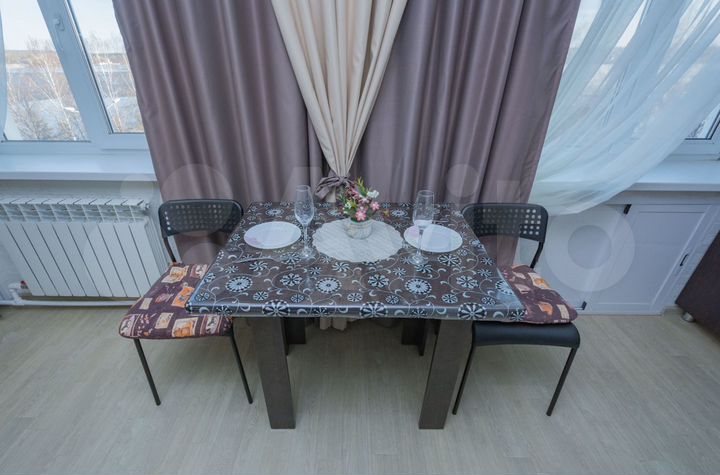 2-к. квартира, 55 м², 5/5 эт.