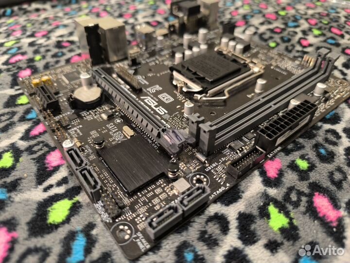 Материнская плата Asus prime h310m неисправная