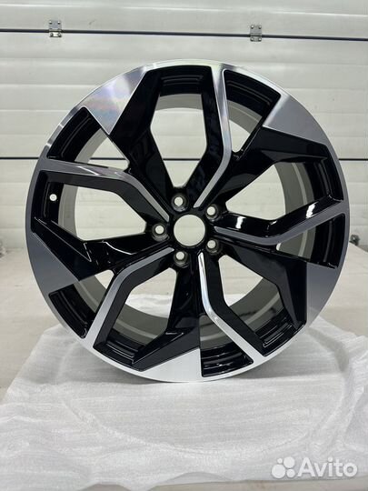 Кованые диски r20 на Audi Q7/Q26