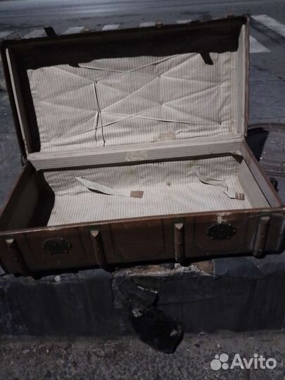 Сундук старинный, антикварный