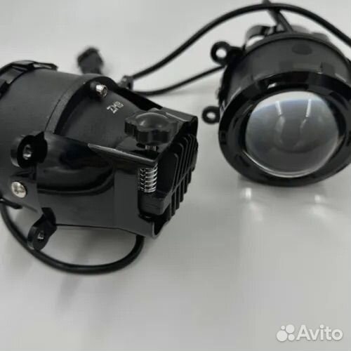 Лазерные противотуманные фары на Рено-пежо-форд