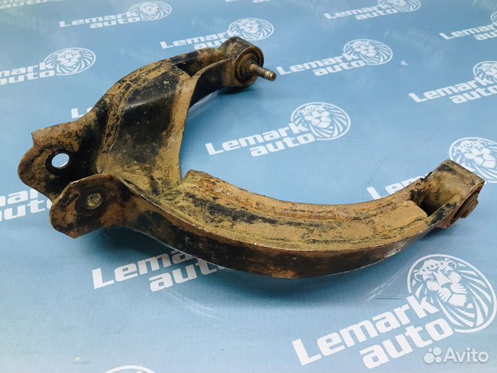 Рычаг задний верхний правый Hyundai Sonata 4