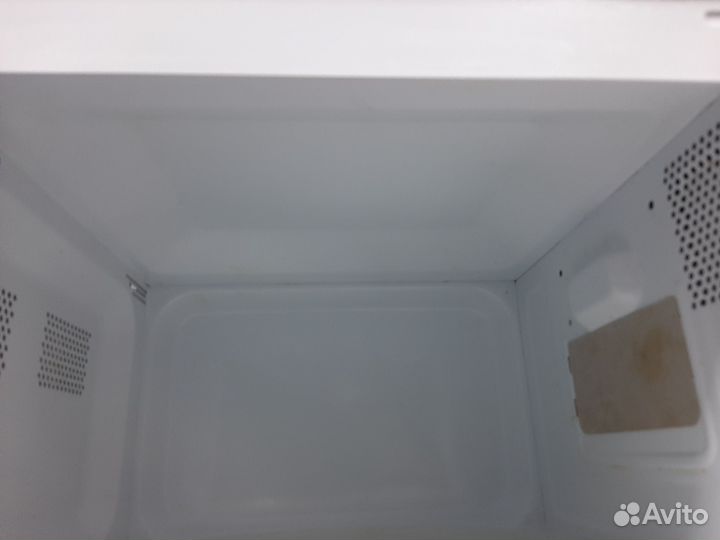 Микроволновка Binatone