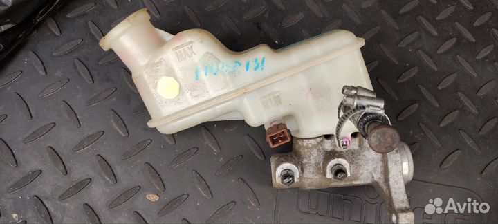 Бачок тормозной жидкости Киа Рио