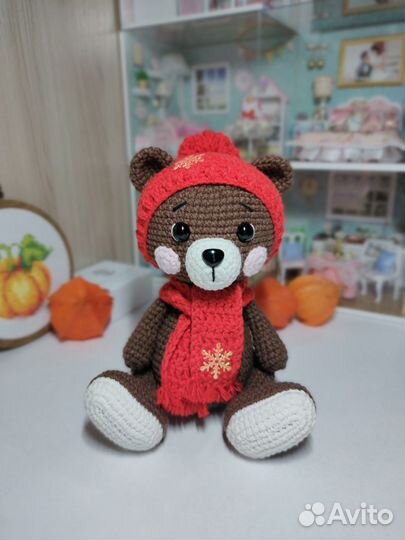 Вязаная игрушка амигуруми Мишка