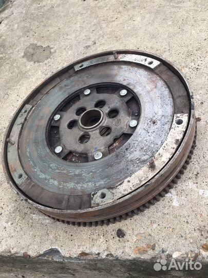 Двухмассовый маховик audi а6с6 2.0 TDI. мт