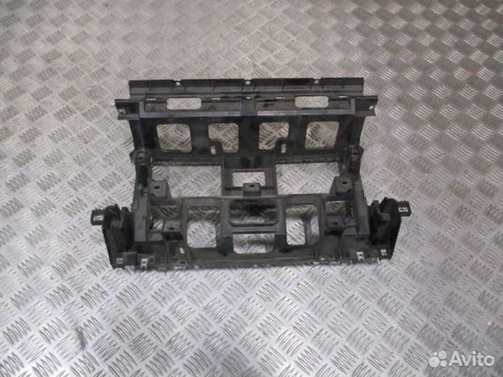 Кронштейн торпедо MAN 81617016316