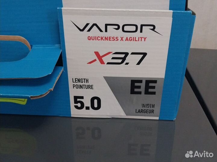 Коньки хоккейные