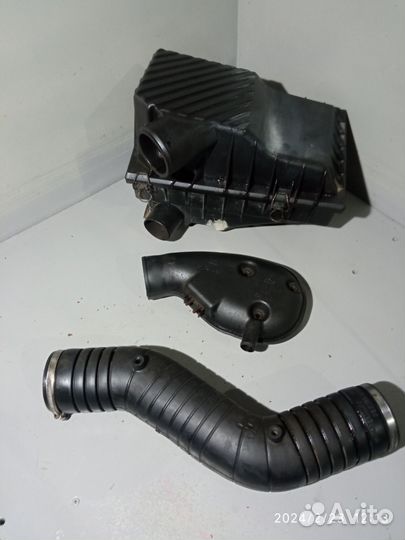 Корпус воздушного фильтра passat b3