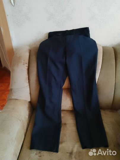 Школьная жилетка и брюки