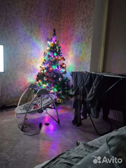 Колыбель с электрической системой укачивания Svea