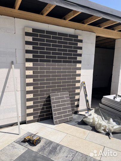 Утепленная фасадная панель под кирпич (шоколад)