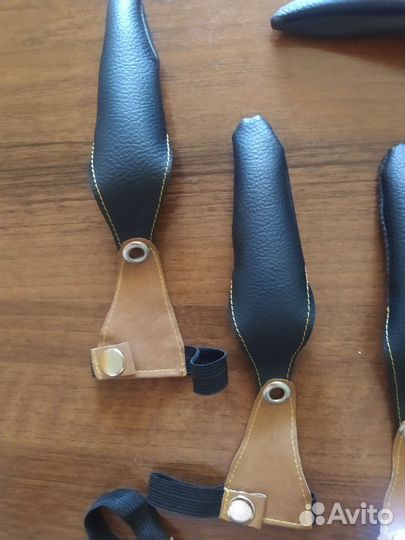 Напалечники для рыбалки на кнопке