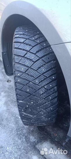 Goodyear Ultra Grip Ice Arctic 2 205/55 R16