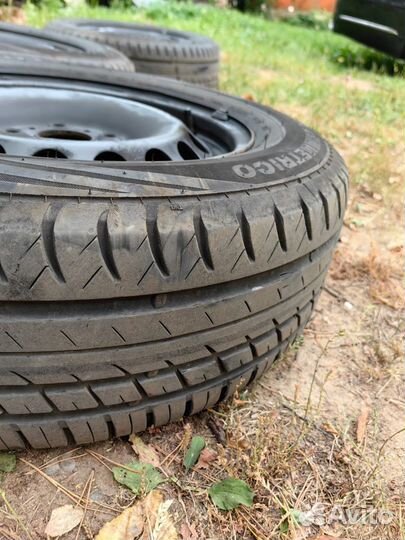 Viatti Strada Asimmetrico 195/65 R15