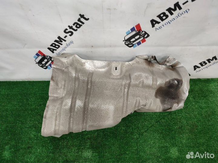 Тепловой экран Bmw 116I F20 N13B16A 2012