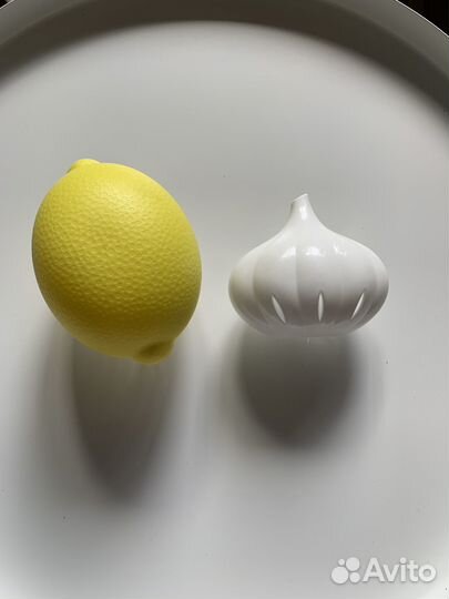 Контейнеры (набор) для хранения лимона и чеснока