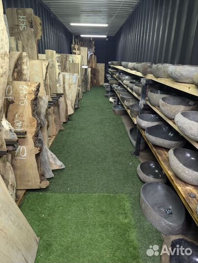 Раковина из речного камня