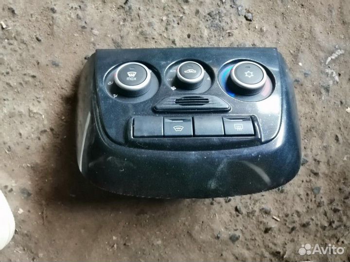 Блок управления печкой LADA Kalina 2013