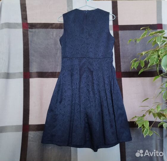 Платье 44р