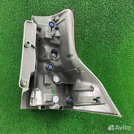 Фонарь левый задний Прадо 09-13