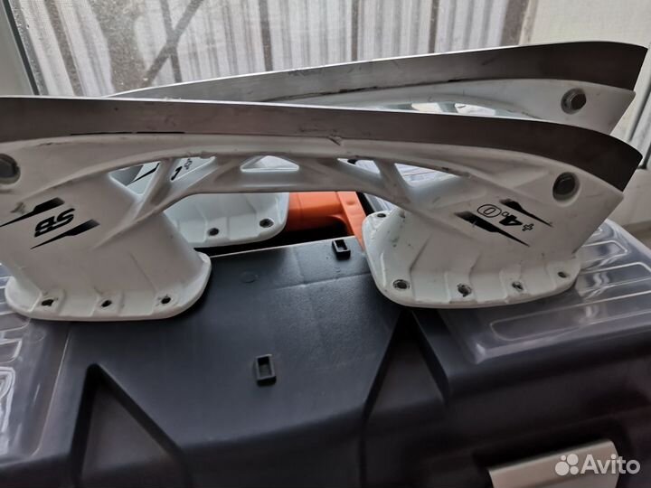 Продаются 2 