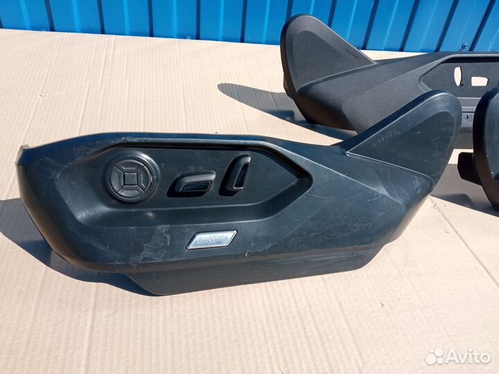 Облицовка каркаса сиденья VW Touareg