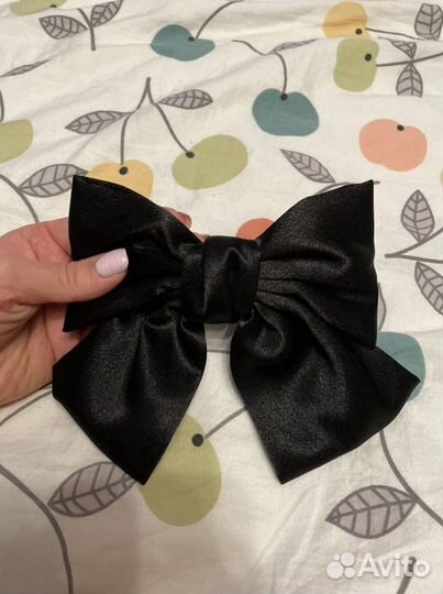 Заколка бант