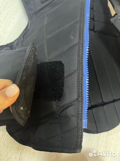 Защитный жилет для верховой езды