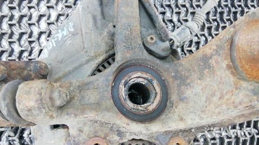 Ступица передняя левая audi TT 8N (PML10K901)