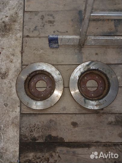 Диск томозной kia ceed,цена за 2шт. 517121h000