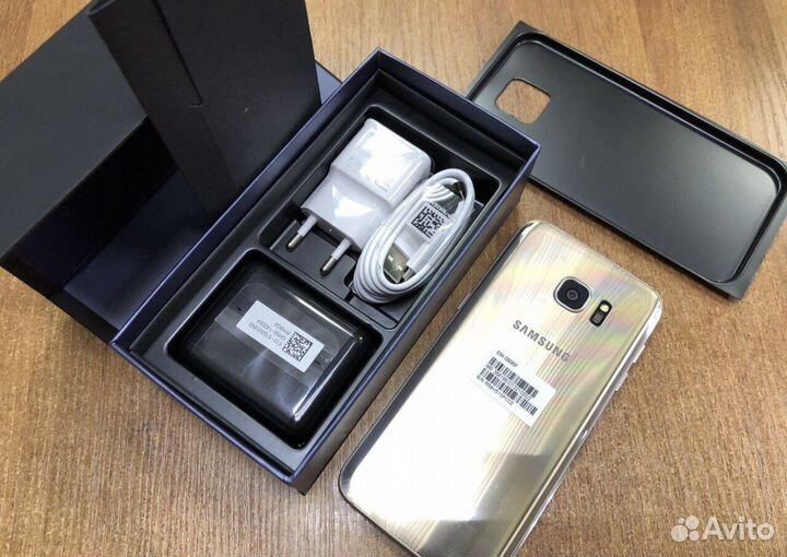 Samsung Galaxy S7 Edge, 4/64 ГБ