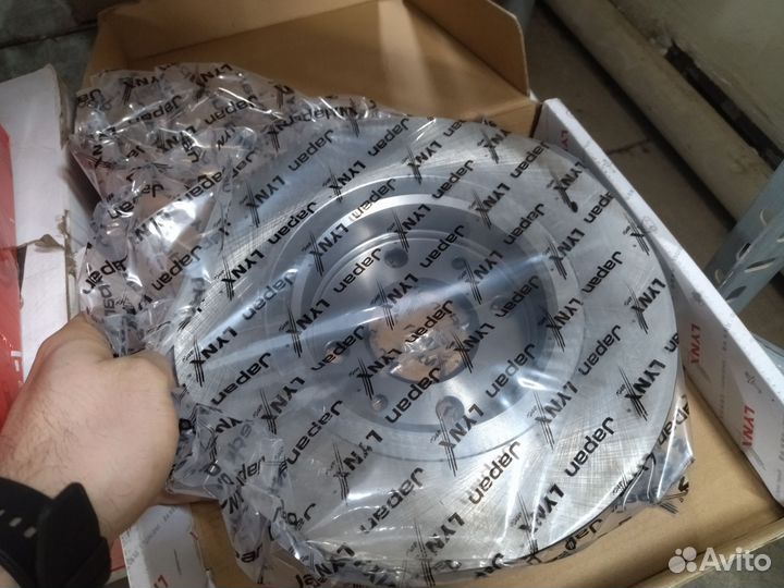 Диск тормозной LADA Largus Logan Sandero передний